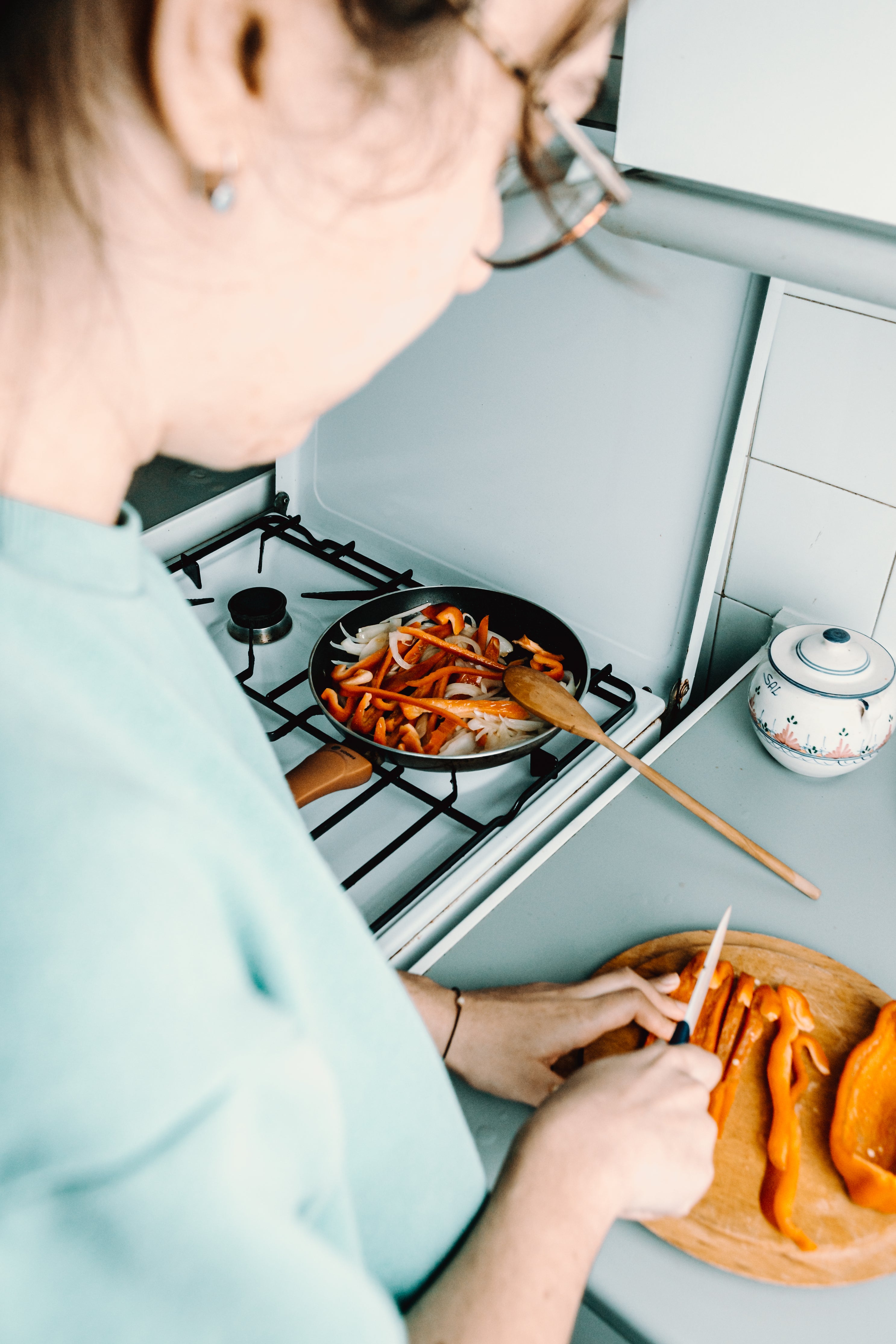 Empowering Sustainable Weight Loss: Integrating Lifestyle and Nutrition for VLCD and GLP-1 Patients